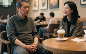 Định chuyển hơn 1 tỷ cho con mua nhà, bố chồng cúi xuống thấy con dâu buộc dây giày liền lập tức đổi ý