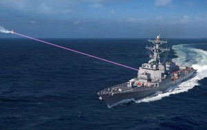 Tàu chiến Trump-class hé lộ sức mạnh laser khiến thế giới chú ý