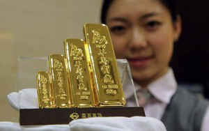 Công ty chơi lớn chi 85 tỷ đồng thưởng vàng miếng cho 20.000 nhân viên: "Các bạn còn quý giá hơn vàng"