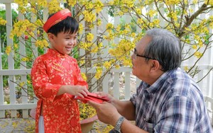 Đêm giao thừa có 3 điều không nói, 4 việc nên làm để dạy con về phúc khí và nề nếp gia đình