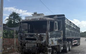 Xe đầu kéo bất ngờ cháy rụi sáng mùng 1 Tết, thiệt hại khoảng 500 triệu đồng