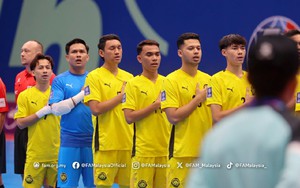 HLV Malaysia cúi đầu xin lỗi vì bị loại theo cách “thảm họa” ở giải châu Á