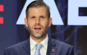 Con trai Tổng thống Trump rót vốn vào drone "chi phí hạ gục thấp"