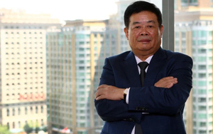 Vị tỷ phú "bắt" con trai làm công nhân, quyên nửa tài sản làm từ thiện