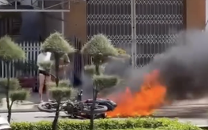 Bắt giữ đối tượng đốt xe khi bị kiểm tra độ cồn