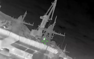 Ukraine tấn công máy bay, tàu chiến Nga ở Crimea