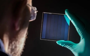 Microsoft phát minh tấm kính kỳ diệu giải bài toán "10 thiên niên kỷ": Cú nhảy vọt chưa từng có của nhân loại