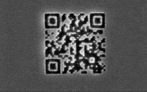 Mã QR nhỏ nhất thế giới: Chỉ 1,98 micromet vuông, bé hơn cả vi khuẩn và được Guinness công nhận