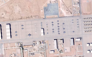 Ảnh vệ tinh hé lộ Mỹ triển khai thêm hàng chục chiến đấu cơ bao quanh Iran