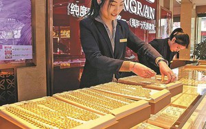 Phát hiện người đàn ông vừa bán vàng lãi đậm 38 tỷ đồng đã lập tức thực hiện hơn 2.000 giao dịch chuyển khoản