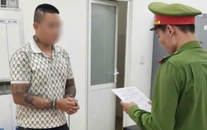 Tạm giữ hình sự nam thanh niên "yêu" học sinh dưới 16 tuổi