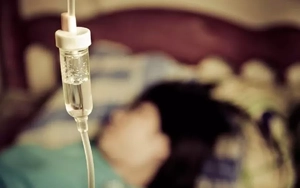 Cảnh báo 'khẩn' sau vụ truyền dịch tại nhà khiến một người tử vong ở TPHCM