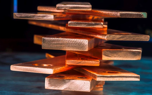 Vỡ mộng vì cơn sốt "vàng bình dân": 'Giá cao hơn 200% so với bình thường, biến thành đống "sắt vụn" chỉ sau 1 tháng