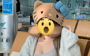 Hot girl huyền thoại trổ tài kinh doanh, thu gần 3 tỷ chỉ trong 10 phút!