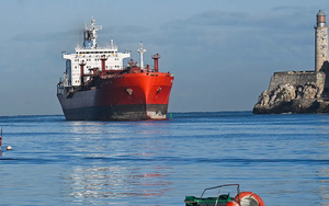 Âm thầm đến Cuba, tàu chở 200.000 thùng dầu của Nga lọt tầm ngắm của Mỹ, có thể bị sắp vây bắt