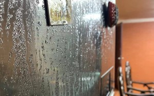 Sau Tết Hà Nội nồm ẩm: Bác sĩ nói có 5 nhóm người dễ đổ bệnh nhất, chỉ ra biện pháp bảo vệ sức khỏe từ gốc