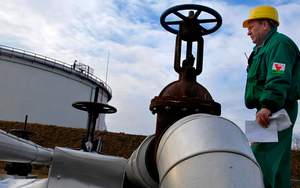 Không có dầu Nga, một phần châu Âu đứng trước nguy cơ tê liệt, EU kêu gọi Ukraine sửa gấp đường ống