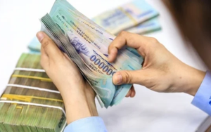 Thu nhập một lãnh đạo doanh nghiệp địa ốc gần 20 tỷ đồng năm 2025