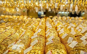 Giá vàng đang tăng mạnh trở lại, người mua vàng tại thương hiệu này ở Hà Nội cần lưu ý thông báo quan trọng sau