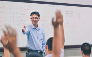 Giáo viên 30 năm đứng lớp nói thẳng: Vội đưa con đi học thêm chỉ vì điểm số, ít ai biết hết cái giá phải trả