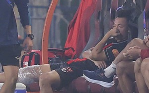 Tiền vệ U23 Việt Nam kể lại khoảnh khắc rùng mình ám ảnh nhất sự nghiệp: "Tôi nghe thấy tiếng dây chằng đứt..."