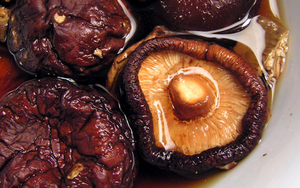 Mua nấm hương đón Tết, thấy 5 đặc điểm này thì mua ngay, toàn là hàng chất lượng cao chỉ người sành sỏi mới biết