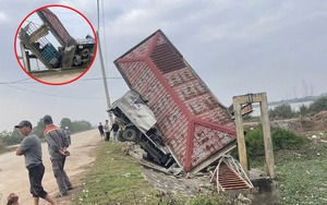 Vụ học viên tông vào thành cầu khiến thầy dạy lái tử vong ở Ninh Bình: Trước đó xảy ra va chạm với ô tô con