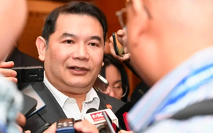 Lộ mặt người đàn ông lãi gần 3 tỷ USD nhờ cú sốc từ bạc