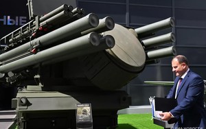 Vũ khí diệt 'ruồi'