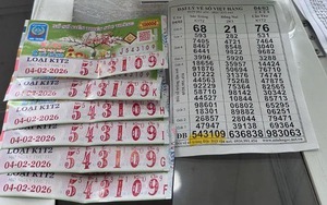 Nam shipper mua vé số ủng hộ người bán, bất ngờ đổi đời trước thềm năm mới: Tiền thưởng "khủng" cỡ nào?