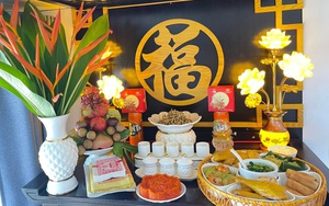 Cách đặt 3 hũ muối gạo nước trên bàn thờ