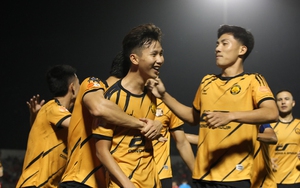 V-League 2025-2026: Đá bóng bằng đam mê liệu có trụ hạng?