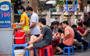 Bộ Y tế cảnh báo loạt nguy cơ từ thức ăn đường phố