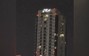 Tên lửa Iran dội xuống "trái tim" Israel, đánh trúng loạt sân bay, khách sạn khắp Trung Đông