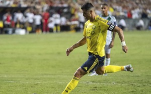 Ronaldo mưu tính bước đi chưa từng có trong sự nghiệp