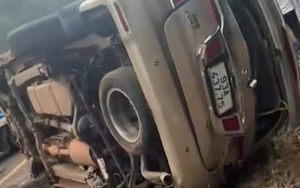 Xót xa hiện trường vụ lật xe ở Đồng Nai: Cháu gái 10 tuổi tử vong cùng bà nội sau cú ôm cua định mệnh