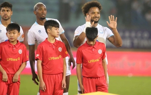 Xuân Son ghi bàn, HLV Kim Sang-sik đón tin vui trước trận quyết định của ĐT Việt Nam