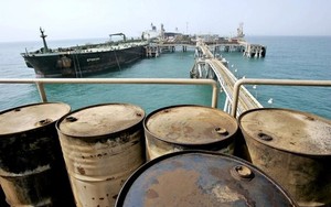 Iran tuyên bố không để một lít dầu nào được xuất khẩu từ Trung Đông sang Mỹ và đồng minh