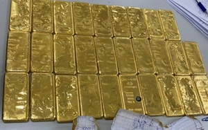 Chiêu thức chuyển hơn 3 tạ vàng qua biên giới rồi bán cho 6 cửa hàng ở Hà Nội