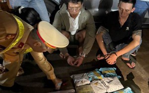 Bắt quả tang nhóm đối tượng mua bán hơn 10 kg ma túy