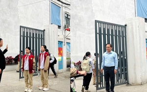 Bức ảnh thầy giáo trước cổng trường ở Hà Nội nhận "bão" like, phụ huynh rần rần khen: "Thật ấn tượng"