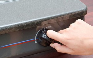 Gas tăng giá lần thứ 3 trong tháng: Chỉnh lửa to hay lửa nhỏ khi nấu thì tốn hơn? Nhiều người làm ngược