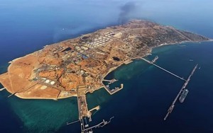 Đòn đánh của Mỹ vào đảo dầu Kharg: Vì sao thị trường dầu lo ngại cú sốc nguồn cung lớn nhất lịch sử?