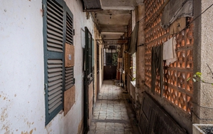 Bên trong những khu tập thể xuống cấp trên ‘đất vàng’ Hà Nội