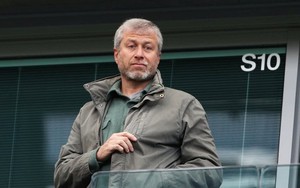 Bị ép chuyển hết hơn 3 tỷ USD tiền mặt bị phong tỏa cho Ukraine, tỷ phú Nga đáp trả cứng rắng yêu cầu của một nước G7, quyết "theo tới cùng"