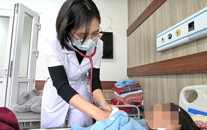 Nữ sinh 16 tuổi nguy kịch vì “siêu vi khuẩn”: Bác sĩ liệt kê những dấu hiệu cần đặc biệt chú ý