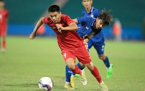 Trò cưng của HLV Kim Sang-sik bất ngờ nhập viện, U23 Việt Nam tổn thất một ngôi sao