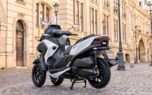 Yamaha ra mắt xe máy trang bị túi khí bảo vệ người lái