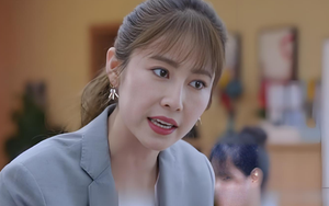 Lễ tân thông báo có người tới tìm, tôi bước ra gặp thì ngớ người bởi đôi mắt soi mói và hằn học từ cô ta