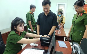 Người dân có tài khoản ngân hàng chú ý: Ai sinh những năm này cần đổi thẻ Căn cước càng sớm càng tốt